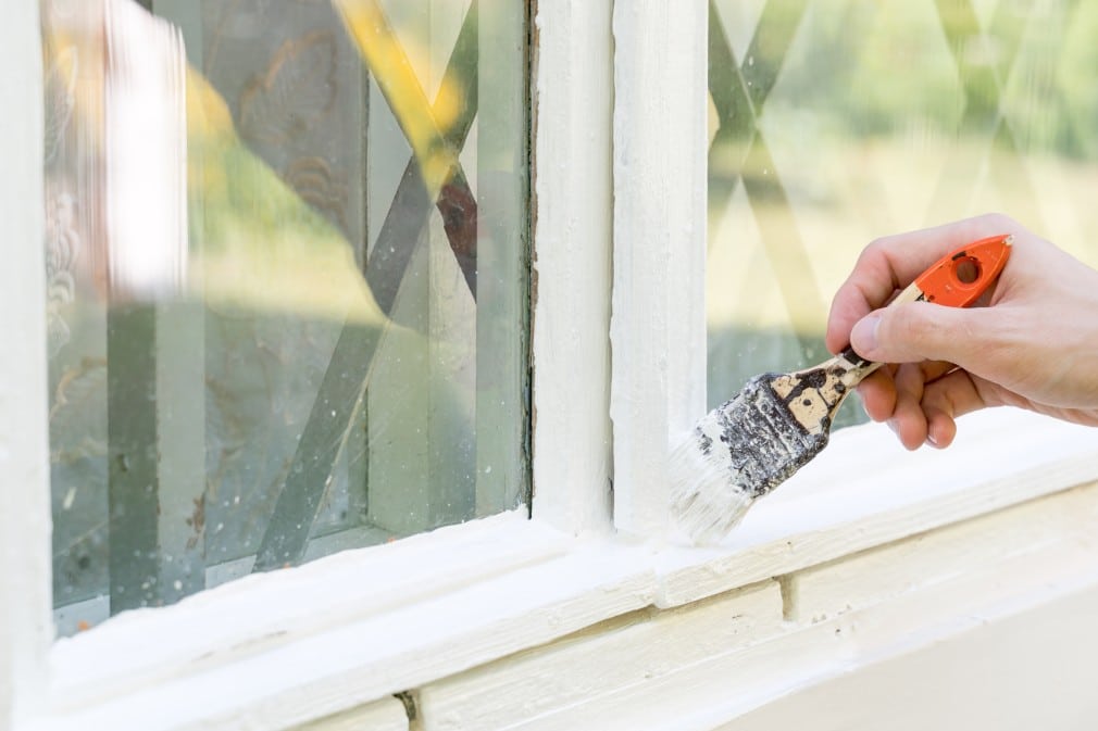 Painting an exterior window's molding